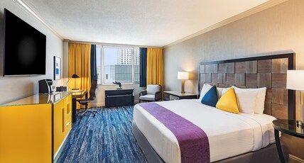 E-Central Downtown Los Angeles Hotel Room Type - Superior King Bed