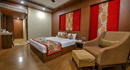 Silver Sand Sentinel Room Type - Deluxe Room