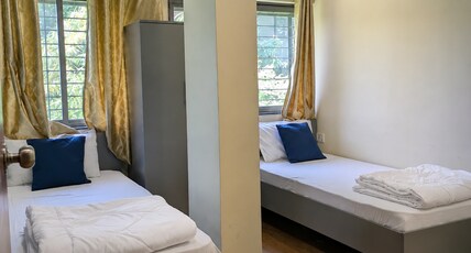 Hostells Room Type - Private Twin Room with Shared Bathroom