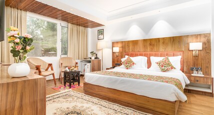 Robusta Retreat The Lake Side Resort, Srinagar Room Type - Premier Room