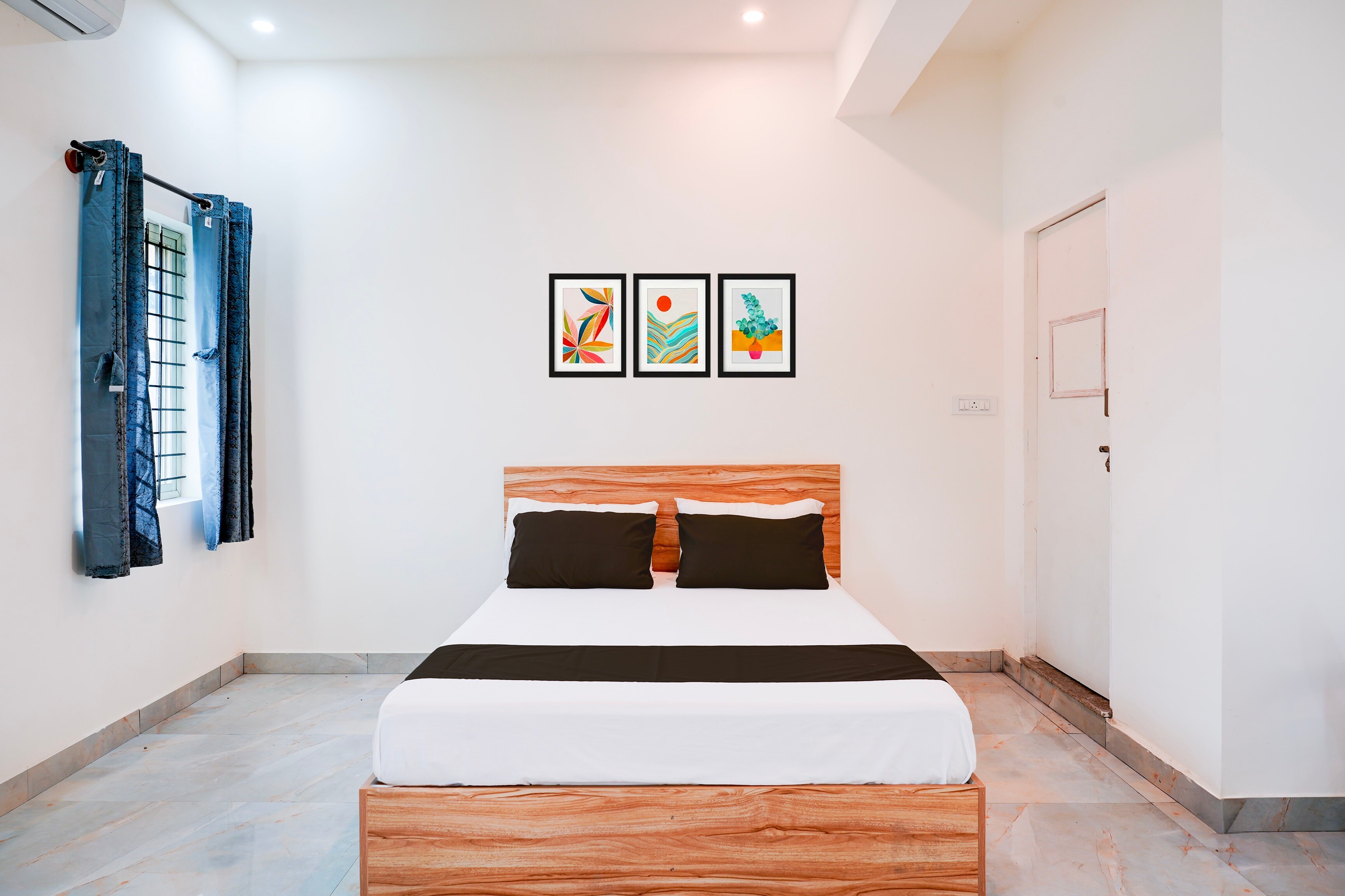 Hotel O MR SPIRITS BOARDING AND LODGING - Tap to explore photos