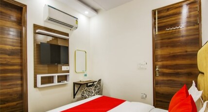 S R S Residency Room Type - STANDARD ROOM