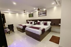 Hotel Sai Palace