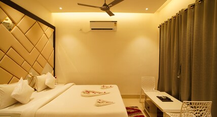 Sea Star Resort Room Type - DELUXE ROOM(NON SEA VIEW)