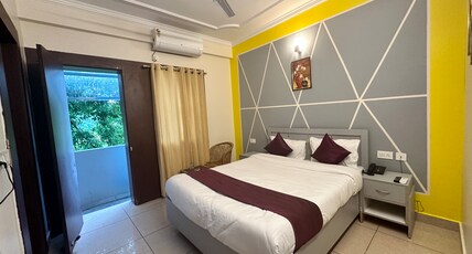 Clover Inn Room Type - Deluxe