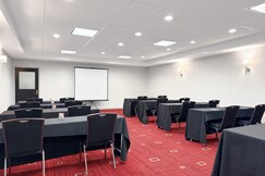 Photos of ${hotel_name}