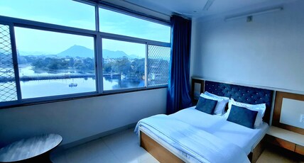 ANTARIKSH Room Type - SKY ROOM WITH LAKE AND MOUNTAINS VIEW