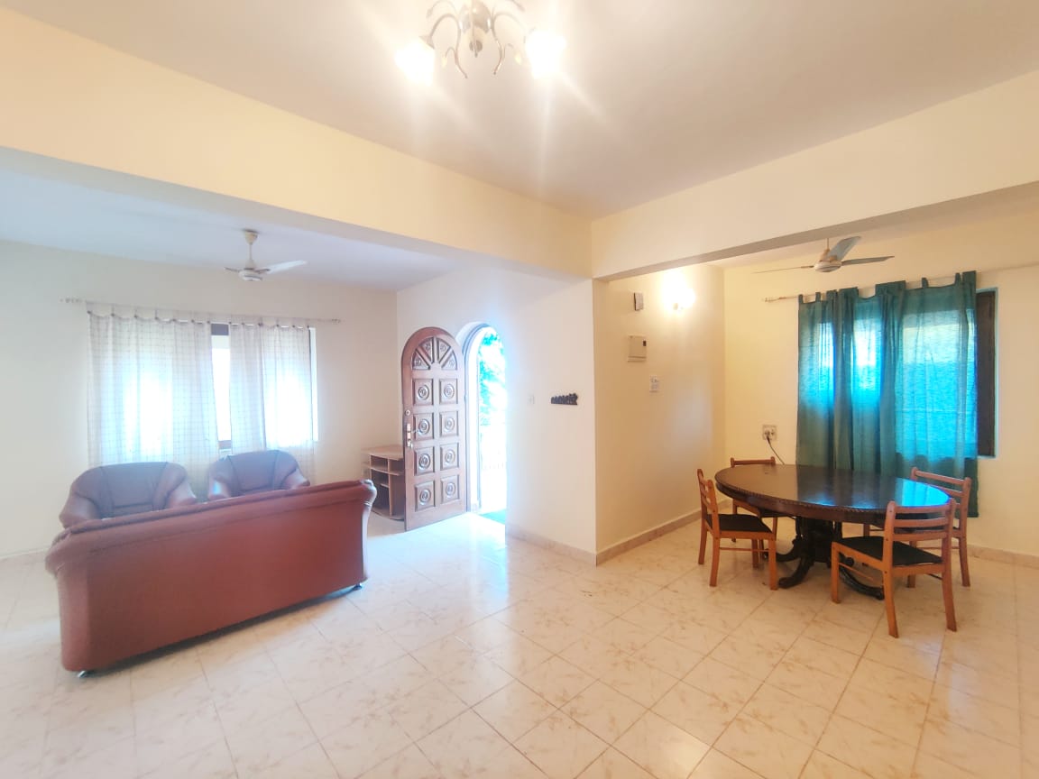 Hilltop 6 BHK Villa with Private Pool - Tap to explore photos