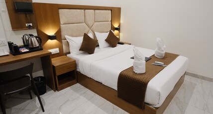 Hotel Sterling Executive Room Type - Standard Room