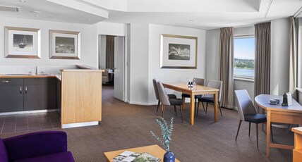 Hotel Novotel Perth Langley Room Type - Superior Suite 1 King Bed