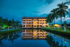 Rustic Leisures Resort