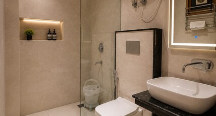Hotel Curio IGI Delhi Airport Room Type - Luxury Triple Room Hotel Curio IGI Delhi Airport Room Type - Luxury Triple Room