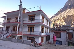 Potala Homestay by StayApart