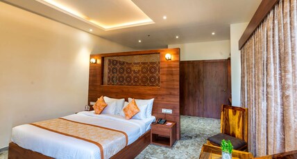 The Grand Fateh | Swimming Pool | Parking | Lake Facing Hotel Udaipur Room Type - Presidential Suite