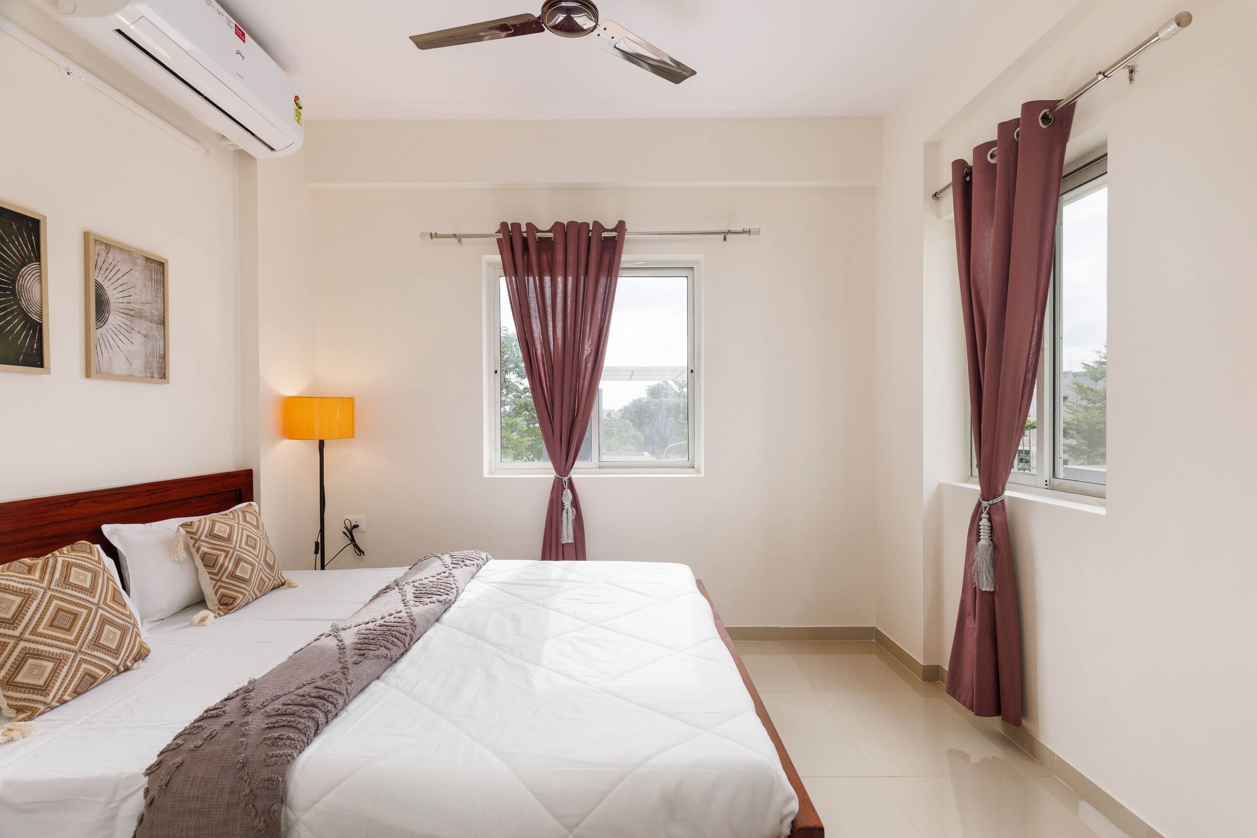 Lumara by RedOlive |2BHK | Bannerghatta |No Apollo - Tap to explore photos