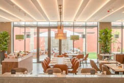 NH Porto Jardim Hotel