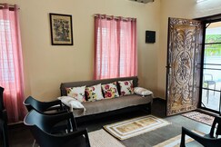 Vintage Valley Retreat - 3BHK Villa near Rajagiri Hospital