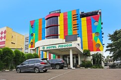 Super OYO Townhouse OAK Hotel Fiducia Serpong