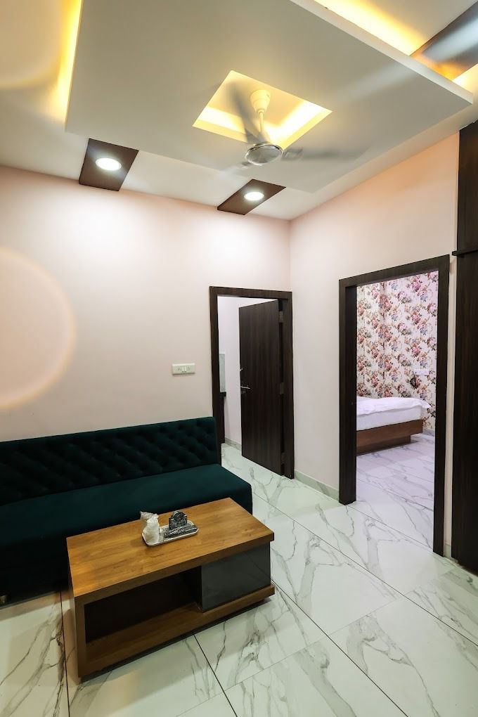 shivam home stay (Nanakheda) - Tap to explore photos