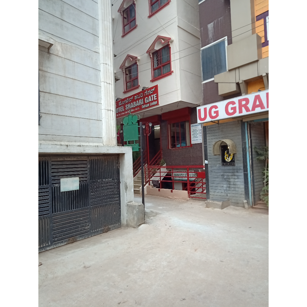 Hotel Shabari Gate - Tap to explore photos