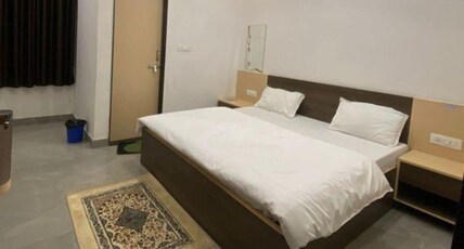 FabHotel Chris Room Type - Family Room