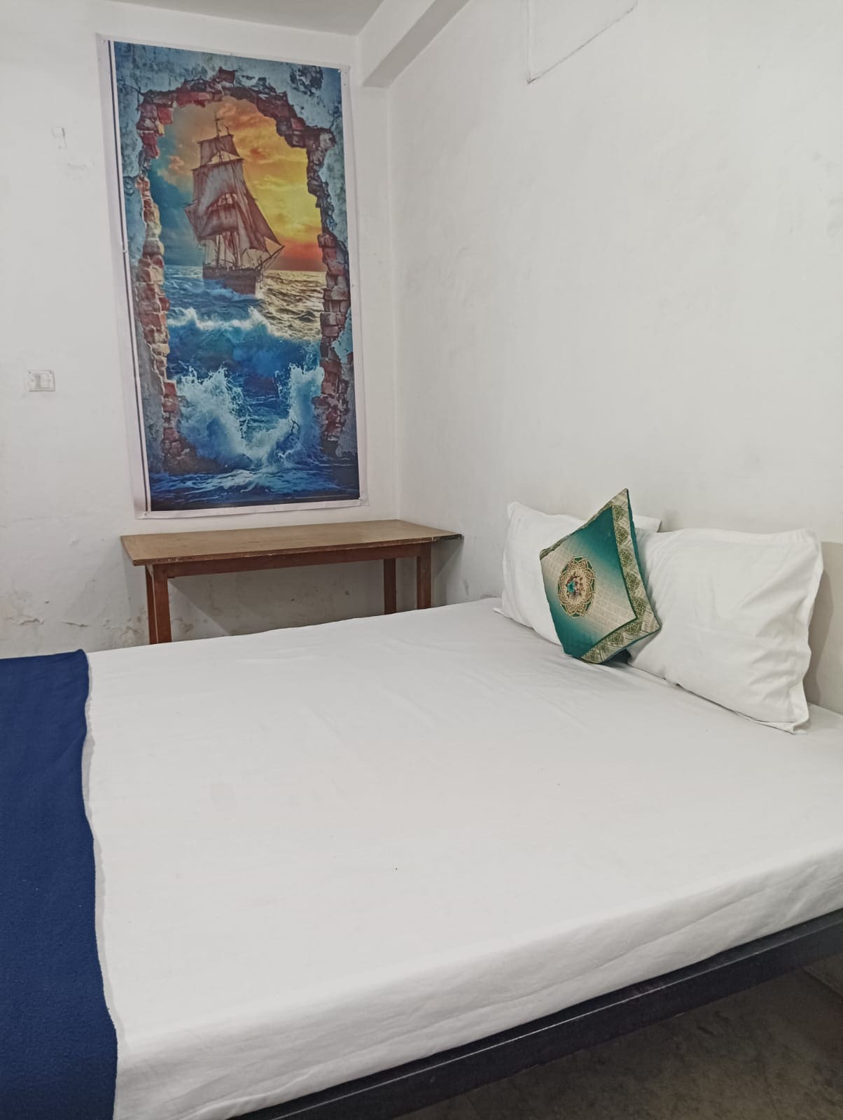 Comfi Stay Hotel - Tap to explore photos