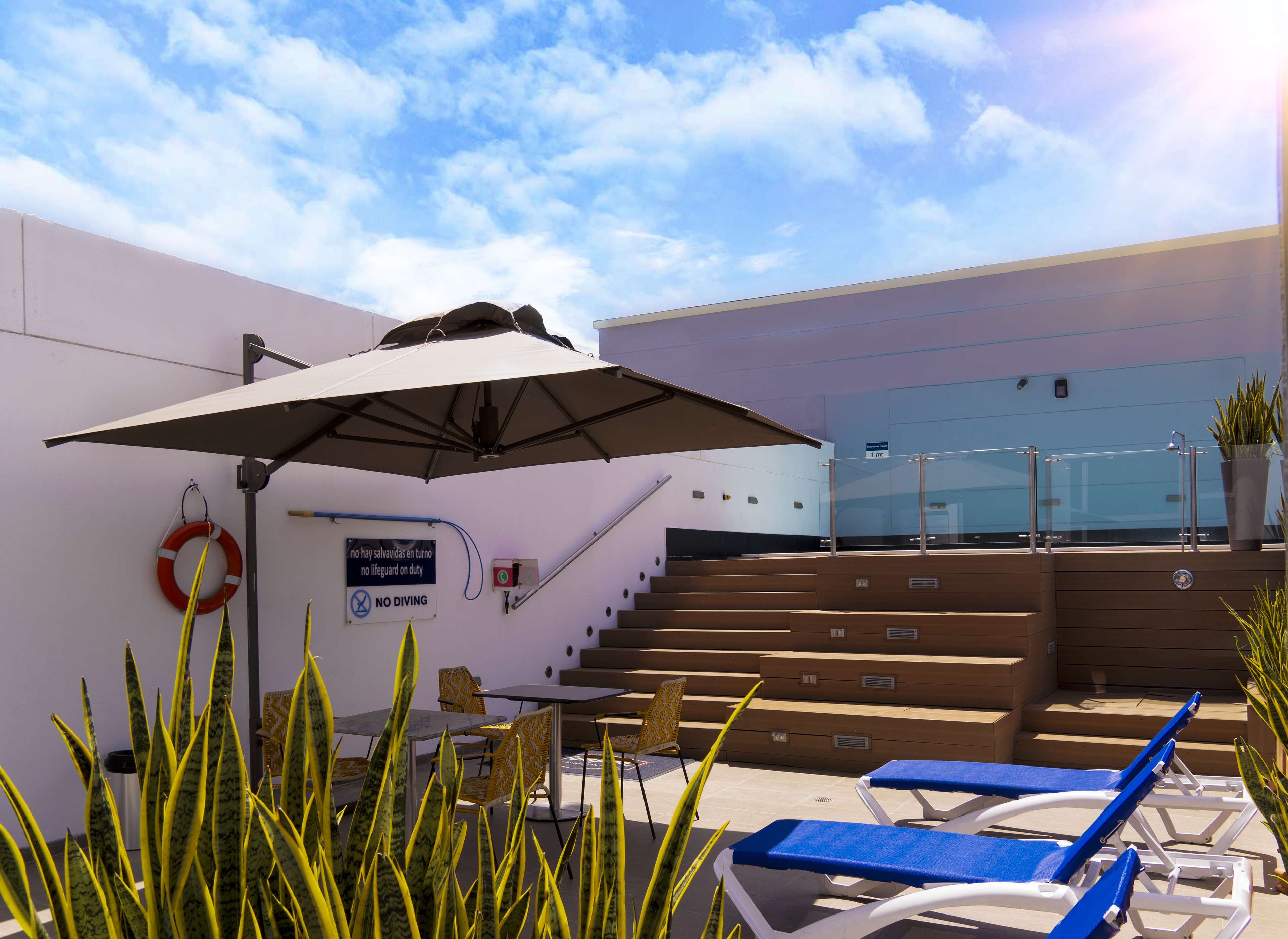 Hampton by Hilton Valledupar, Colombia - Tap to explore photos