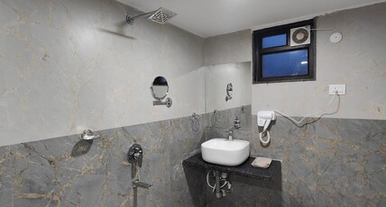 HOTEL CORPORATE INN Room Type - 1 Bedroom Suite with Mountain View HOTEL CORPORATE INN Room Type - 1 Bedroom Suite with Mountain View