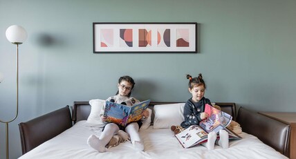 Hotel Pullman Bordeaux Lac Room Type - Junior Suite, 1 king size bed, lounge