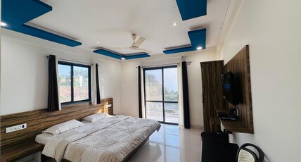 Elite Home Room Type - Family Bunglow