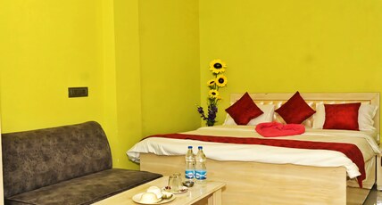 Hotel Avante Palace Room Type - Deluxe Room with King Bed