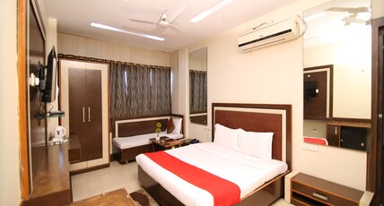Hotel Pappan Plaza Room Type - AC Deluxe