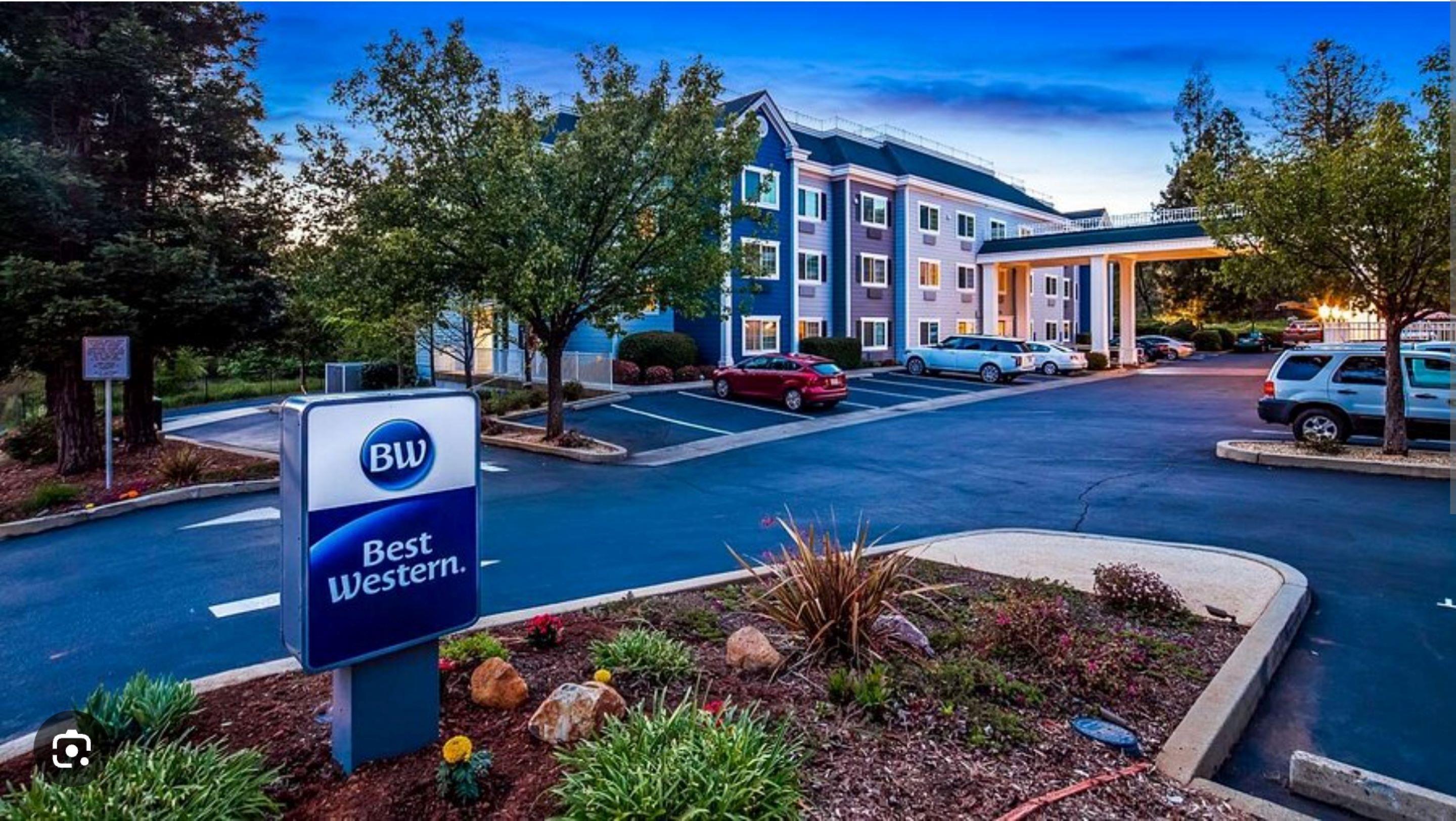 Best Western Paradise Hotel - Tap to explore photos