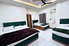 Hotel pranav place