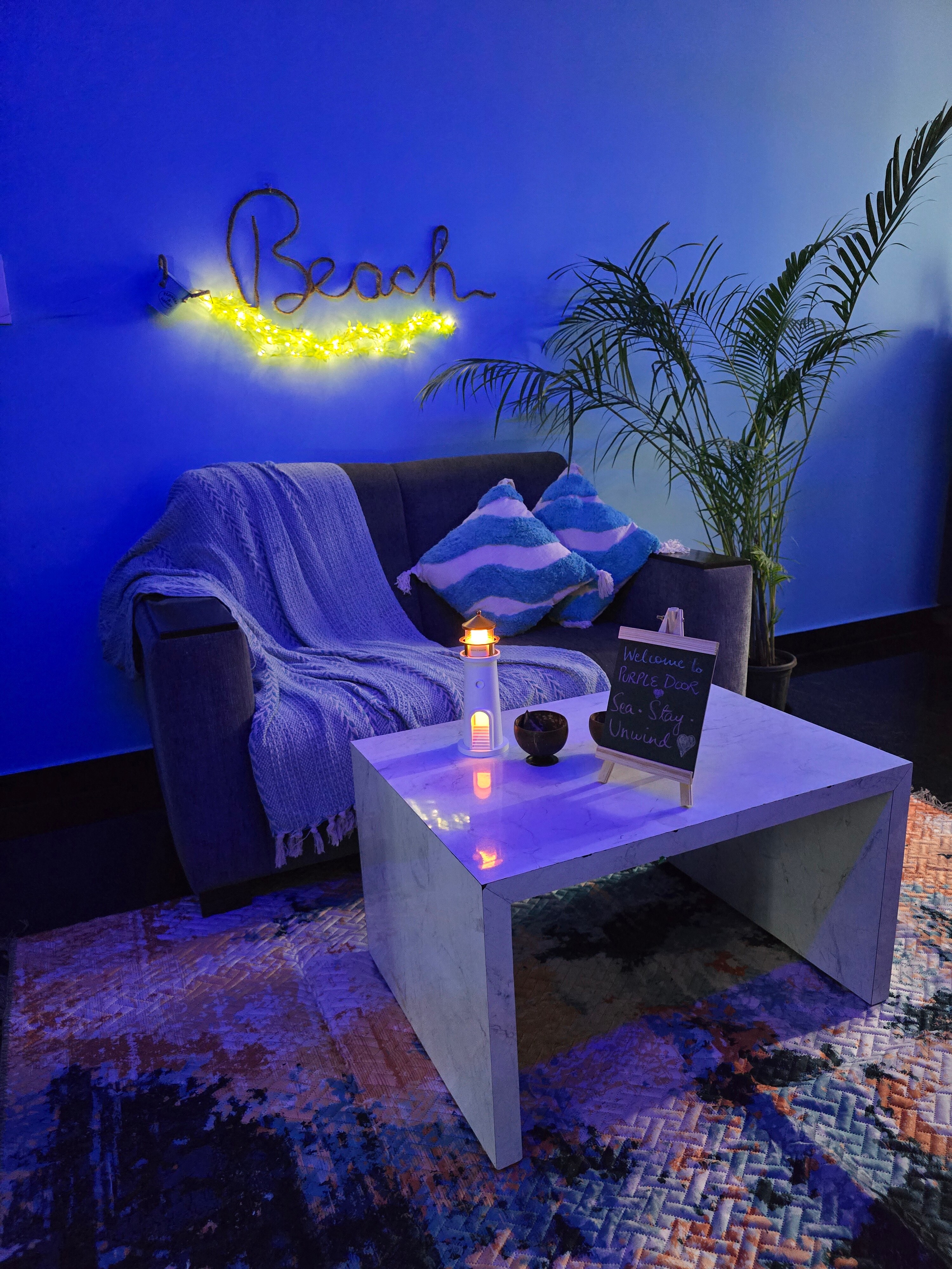 PurpleDoor Beach : AC 1BHK in HSR |Couple Friendly - Tap to explore photos
