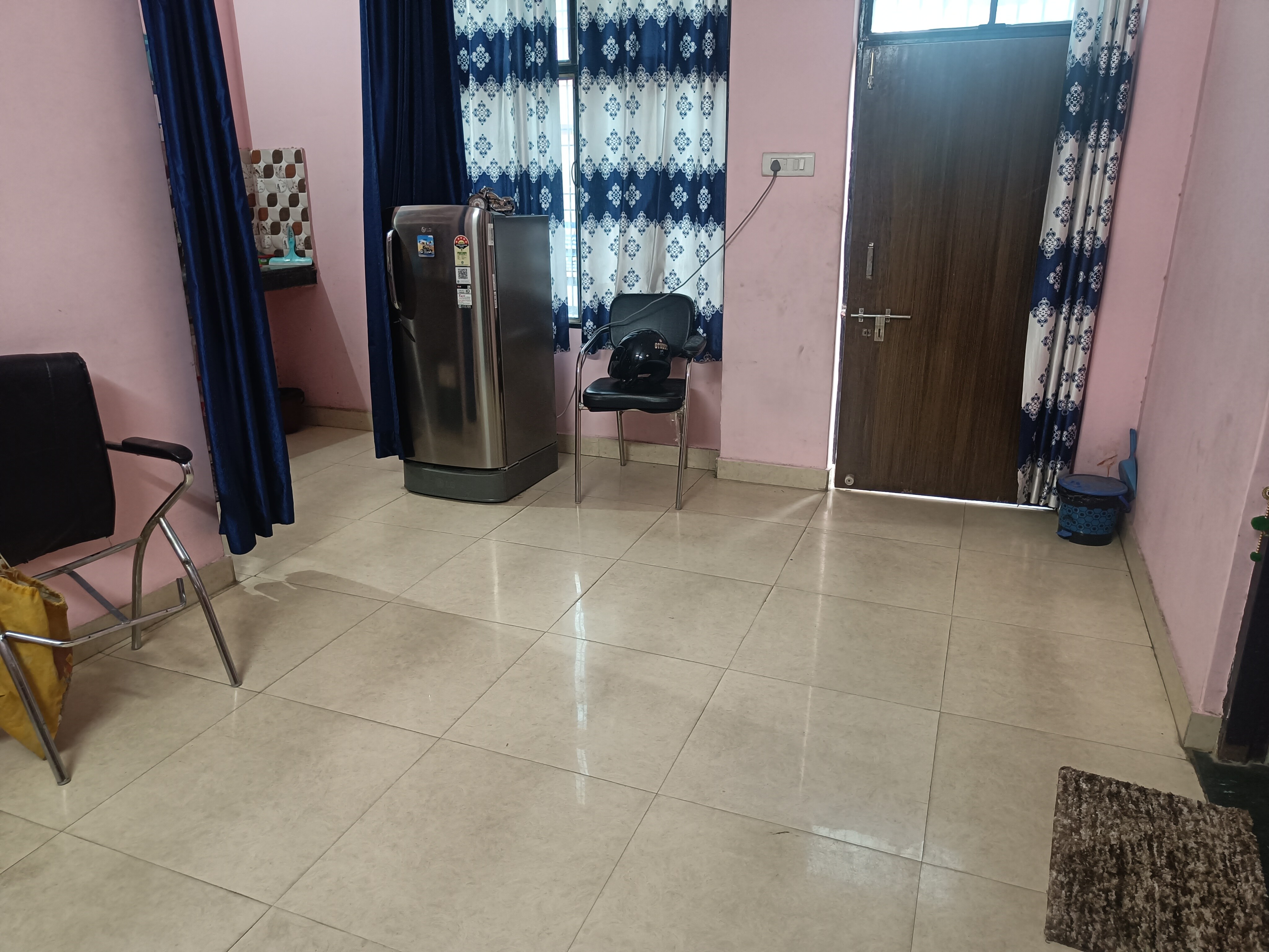 Cosy Homestay at Triveni Sangam Prayagraj - Tap to explore photos