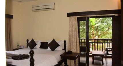 Hotel Kishan Villas - A Boutique Stay Room Type - Super Deluxe AC Room With Balcony Hotel Kishan Villas - A Boutique Stay Room Type - Super Deluxe AC Room With Balcony