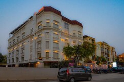 Hotel Magenta-City Center Bani Park Jaipur
