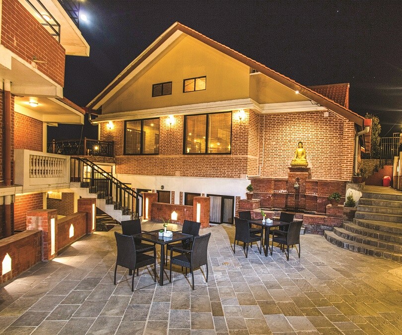 Hotel Himalayan Villa - Tap to explore photos