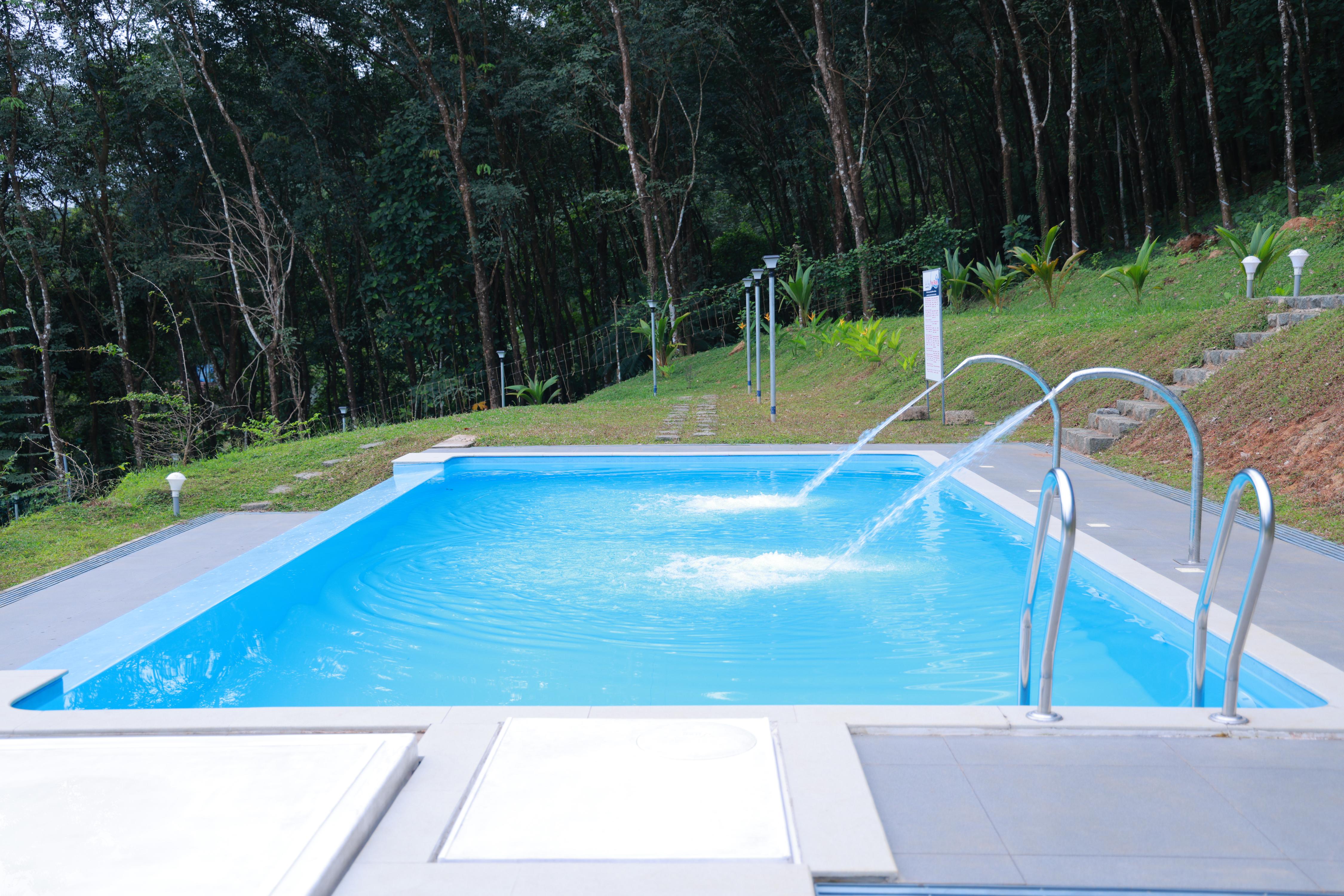 Chill Valley Serviced Villa - Tap to explore photos
