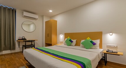 Treebo The Square Room Type - Deluxe Room