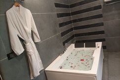 Amaris Greens Resort