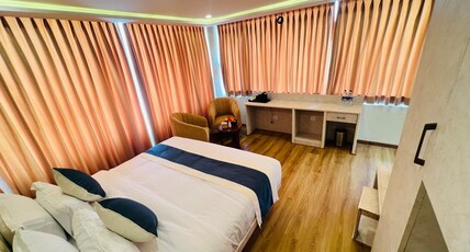 Hotel Black Diamond Room Type - Super Deluxe Double Room