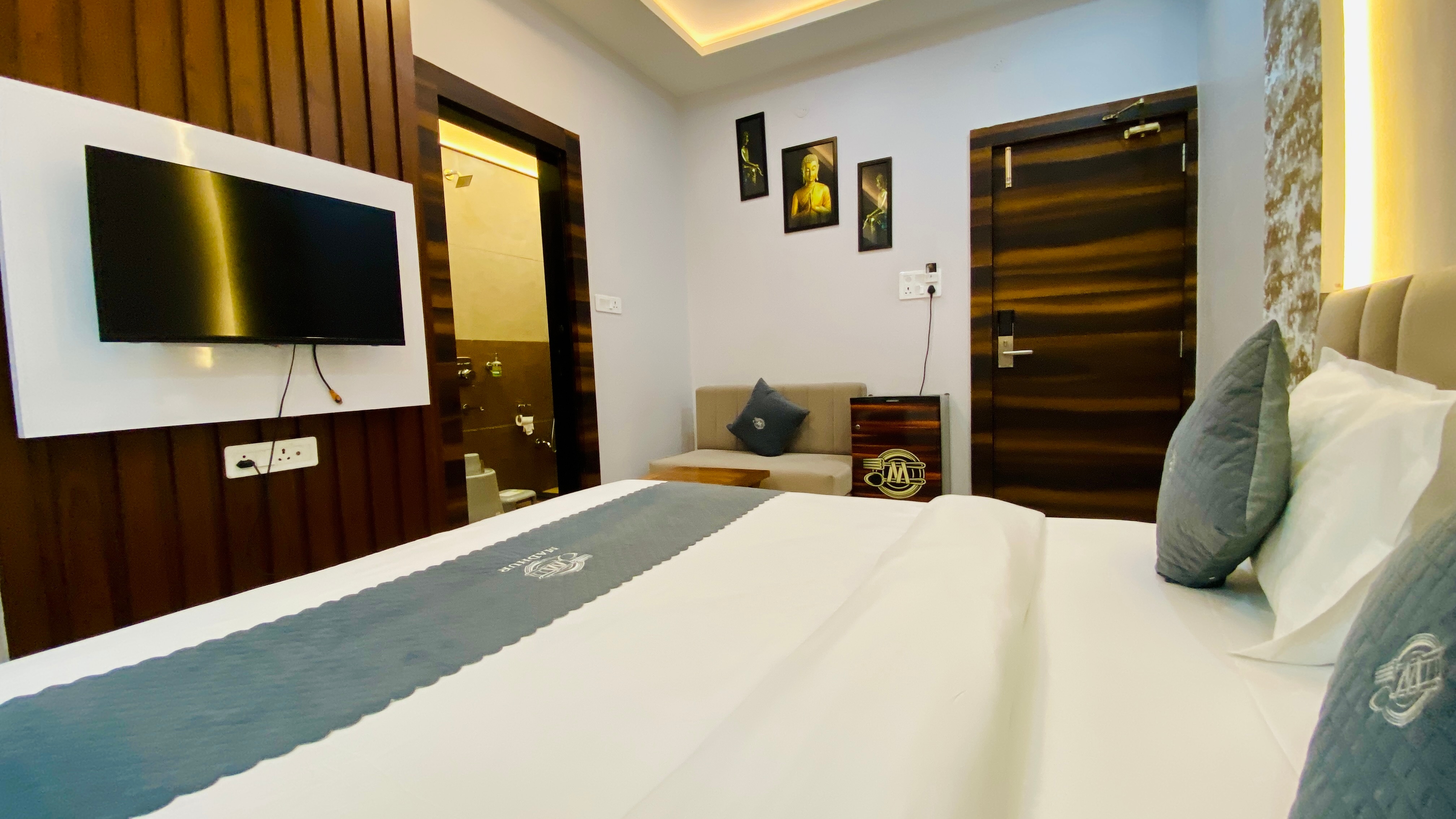 Hotel Madhur - Tap to explore photos