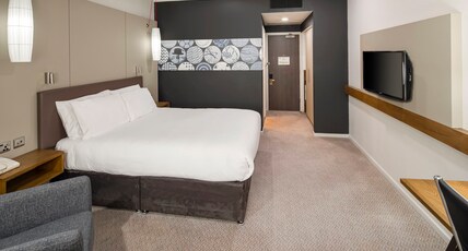 Crowne Plaza Solihull Room Type - 1 Queen Bed Standard
