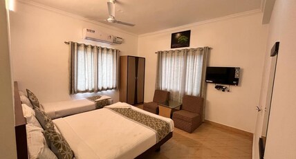 Royal Park Room Type - TRIPLE SUPER DELUXE