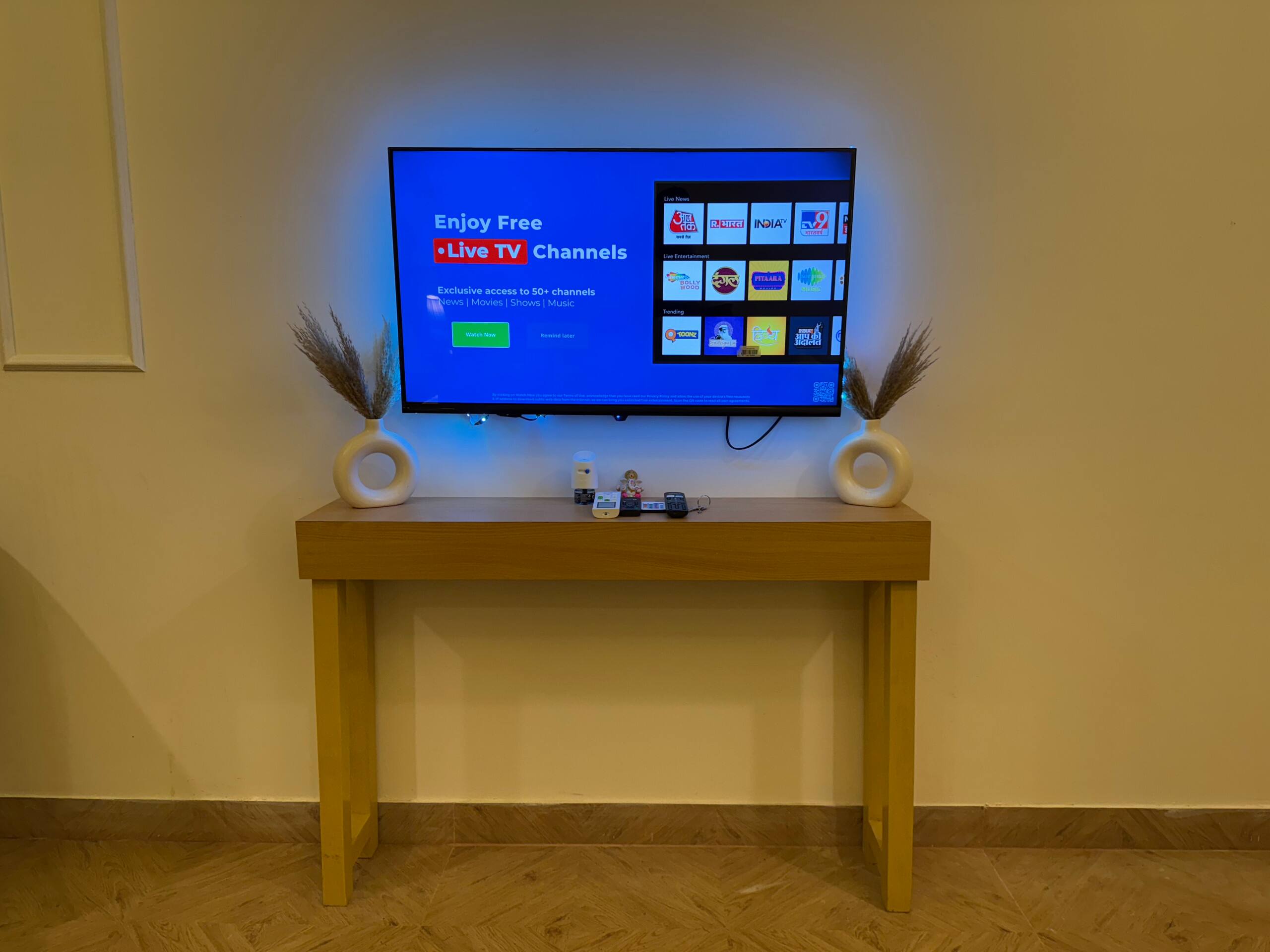 Maison Stays Premium Cozy 1BHK Near Medanta - Tap to explore photos