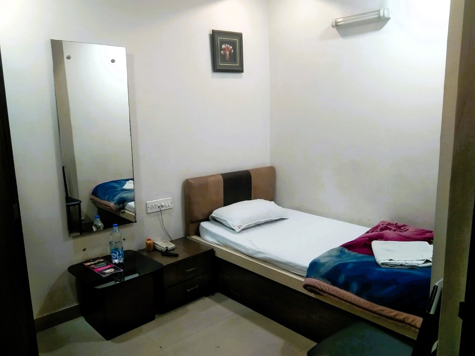 HOTEL SRI GANESH JI - Tap to explore photos
