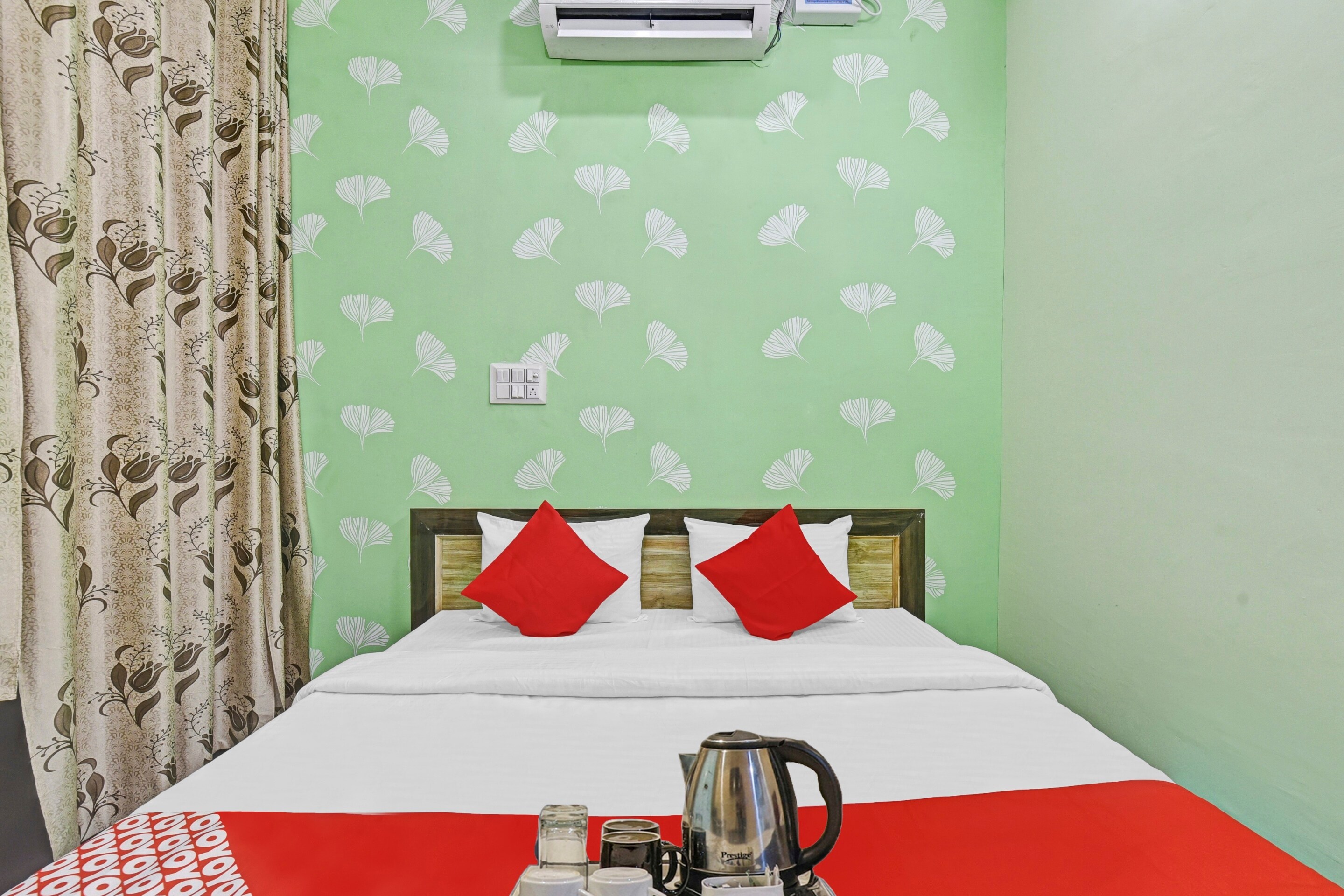 Hotel O Jmd Hotel - Tap to explore photos