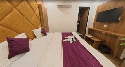Hotel The Era Room Type - Super Deluxe Room